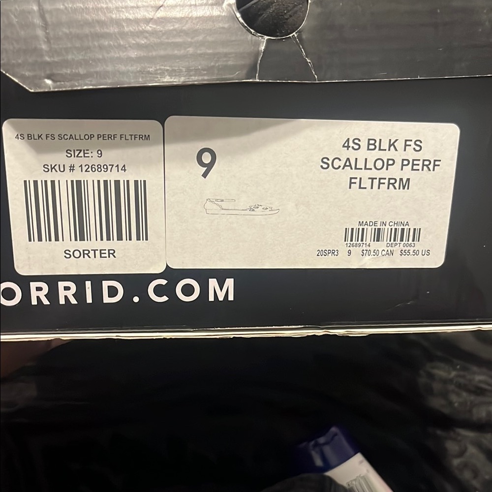 torrid Black Scallop Perforated Flat Espadrilles